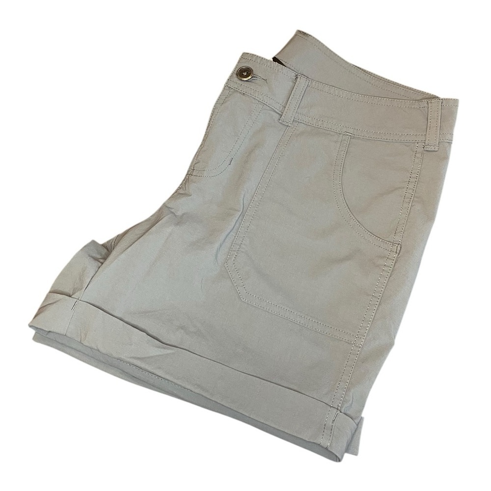 North Face Quick Dry Mid Rise Shorts Women’s 8 Stretch Outdoor Hiking Travel